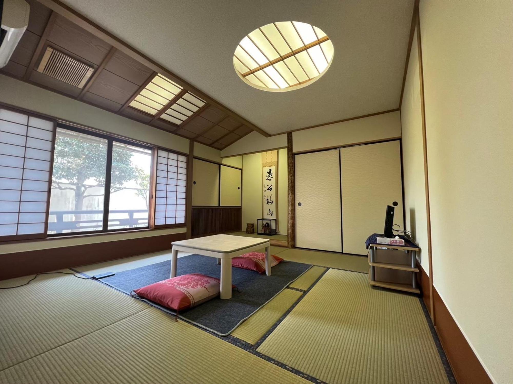 フクロウの御宿　新館 Séjour chez l'habitant Fuefuki
